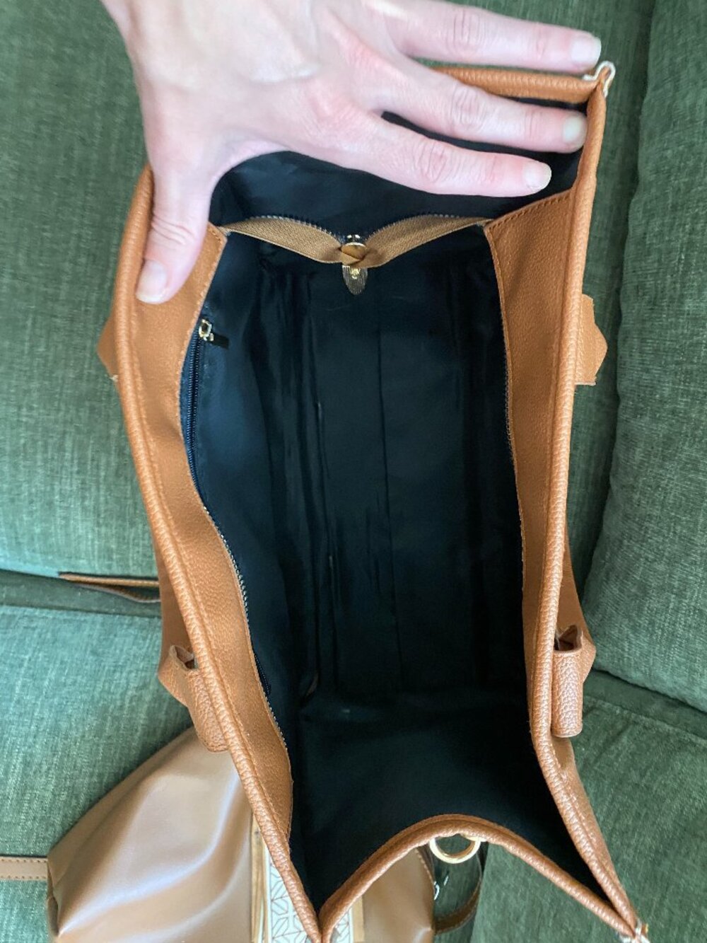 The Tote Bag Marc Jacobs Inspired Vegan Leather Tote Camel Crossbody Satchel - Picture 11 of 15